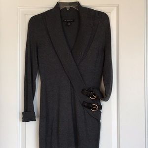 Women’s XS INC gray buckle tunic sweater